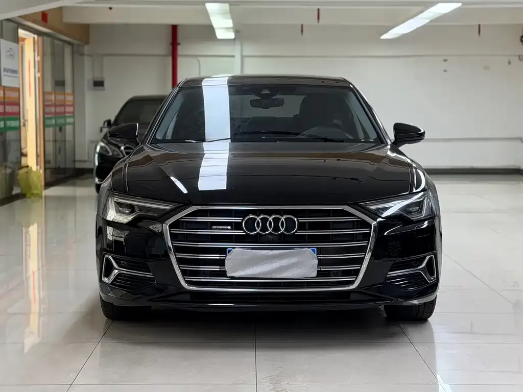 Audi A6L 2023 из CN, фото 8
