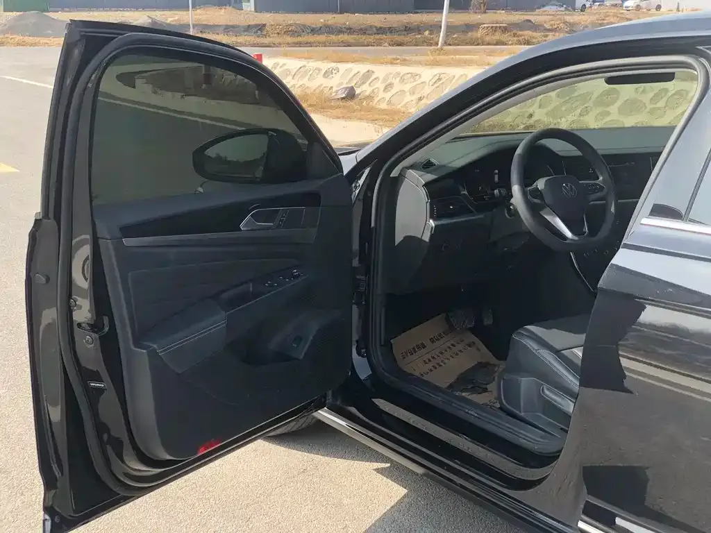 Volkswagen Passat — фото 9