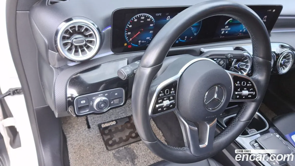 Mercedes-Benz A-Class 2023 из KR, фото 10