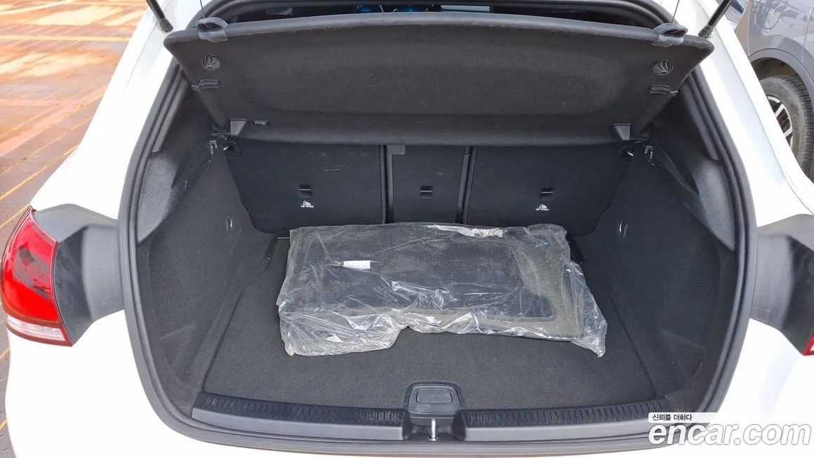 Mercedes-Benz A-Class 2023 из KR, фото 3