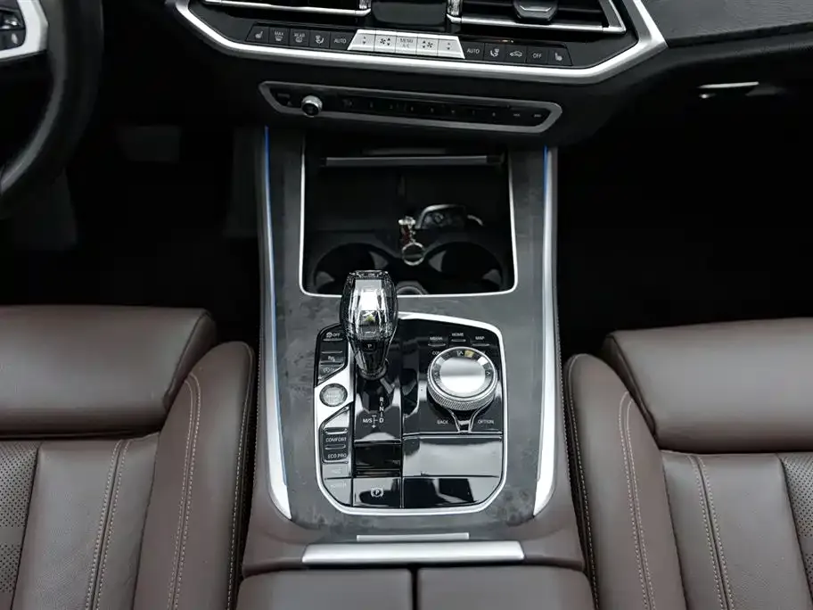 BMW X5 (Import) — фото 4