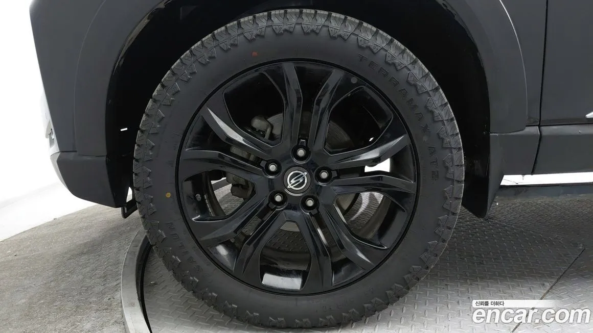 KG Mobility (Ssangyong) Rexton — фото 5