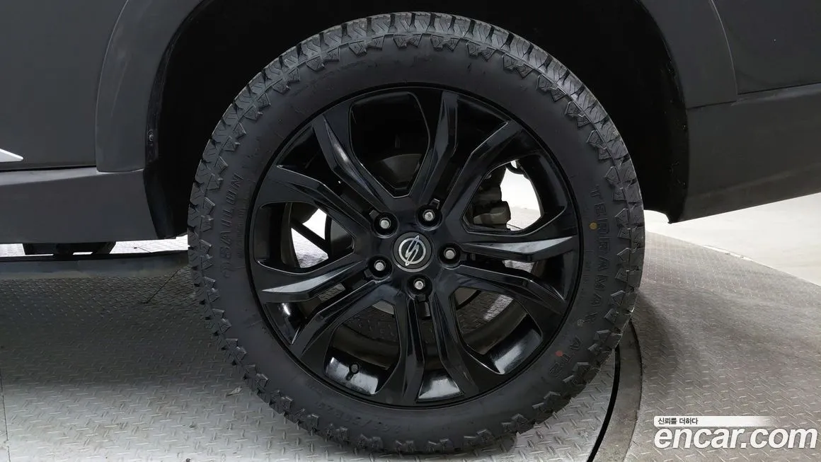 KG Mobility (Ssangyong) Rexton — фото 10