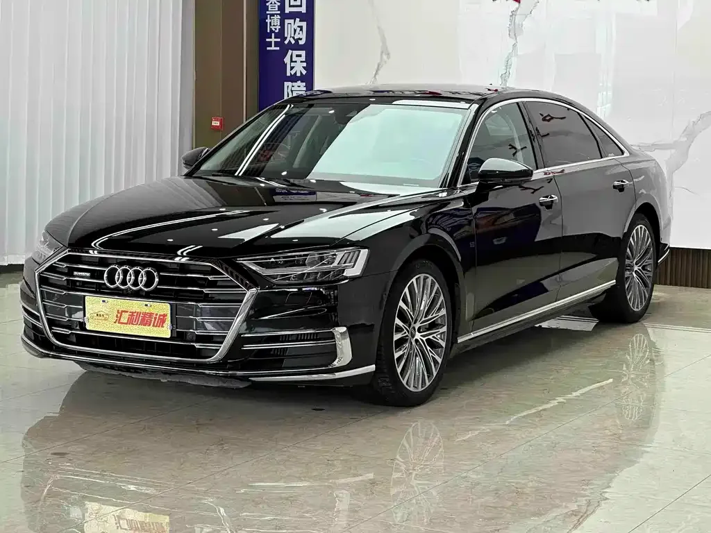 Audi A8 2021 из CN, фото 1