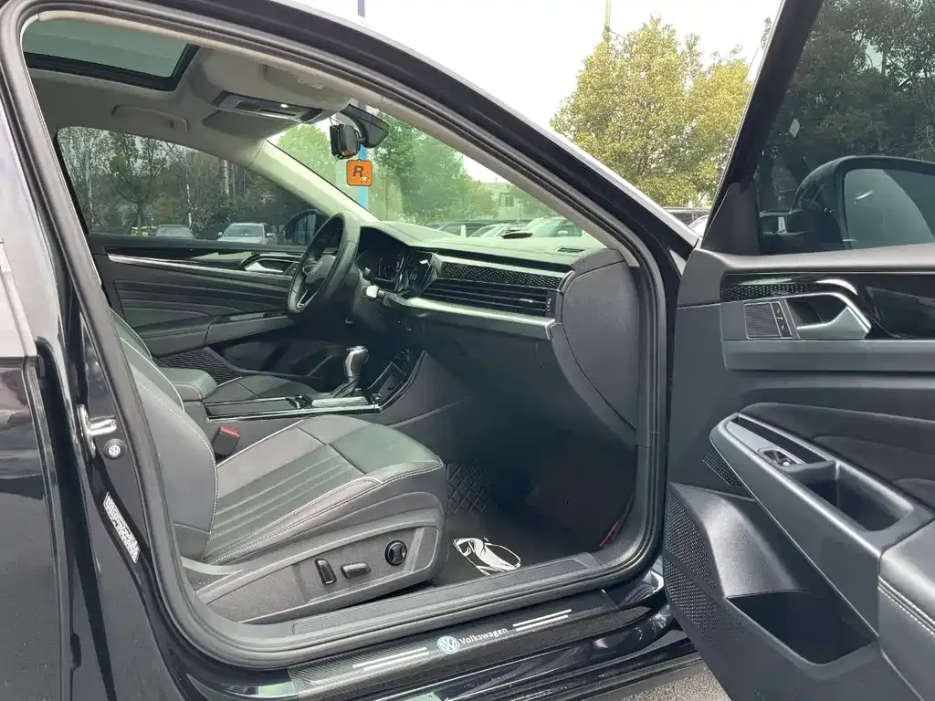Volkswagen Passat — фото 4