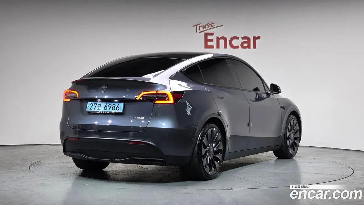 Tesla Model Y 2022 из KR, фото 6