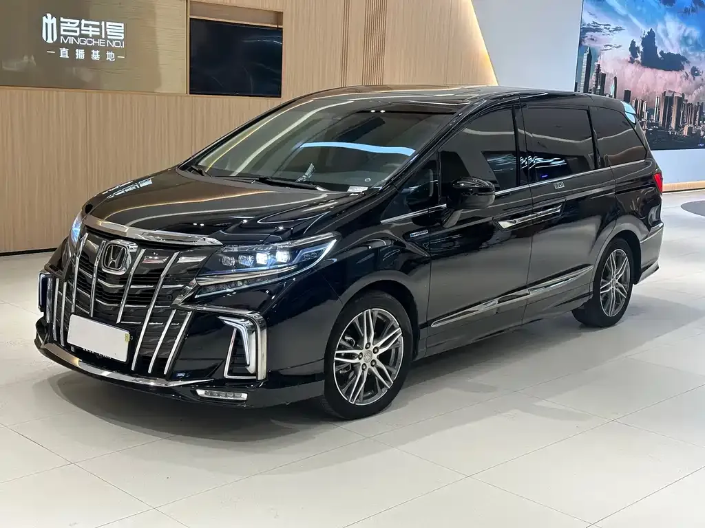 Honda Elysion 2021 из CN, фото 1