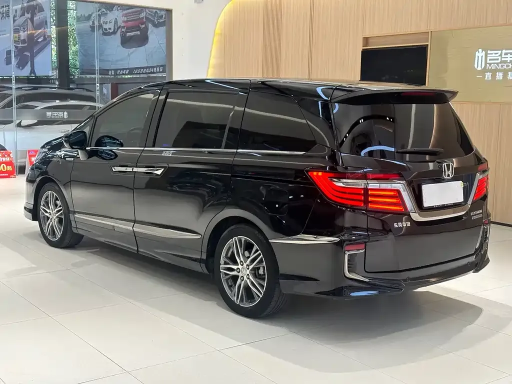 Honda Elysion 2021 из CN, фото 5