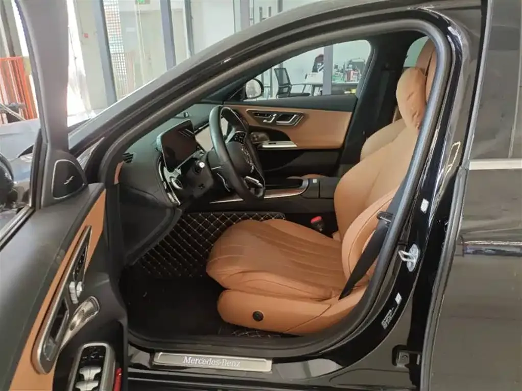 Mercedes-Benz E-Class 2024 из CN, фото 4