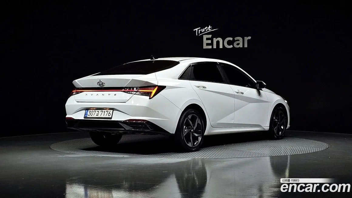 Hyundai AVANTE — фото 6