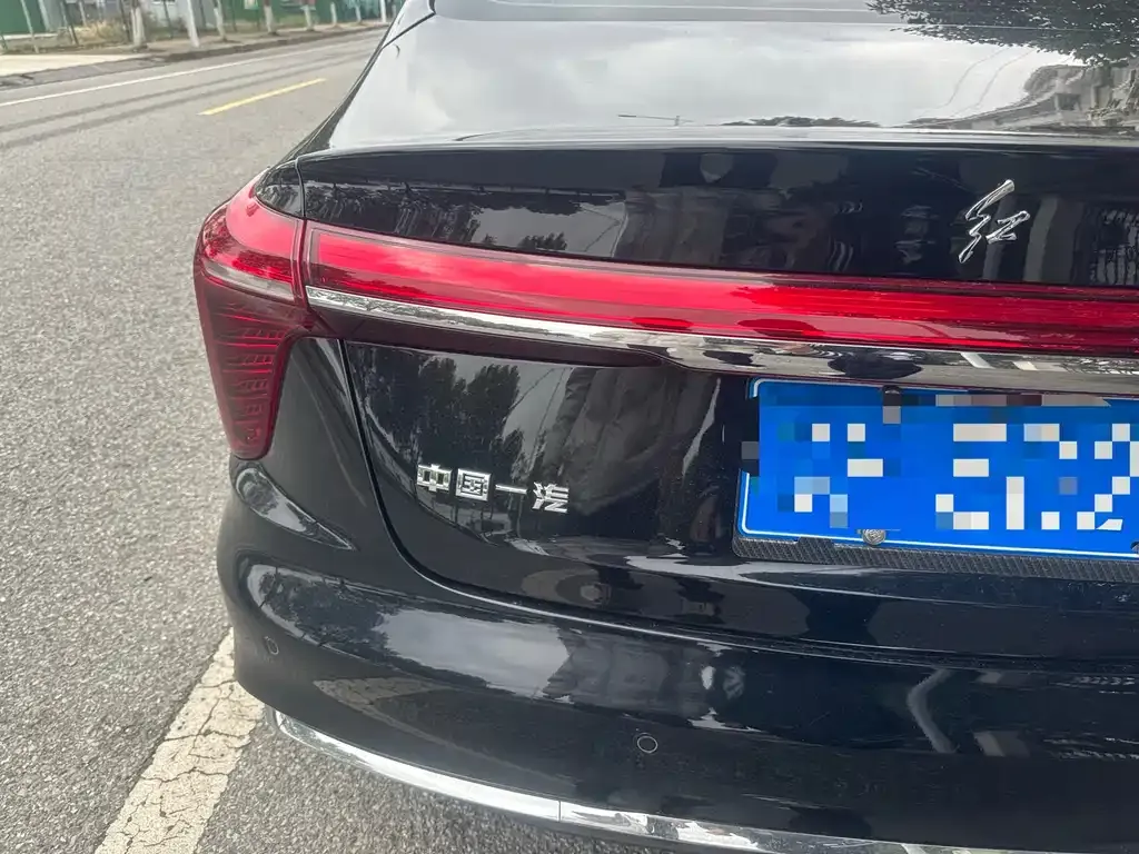 Hongqi H5 2024 из CN, фото 2