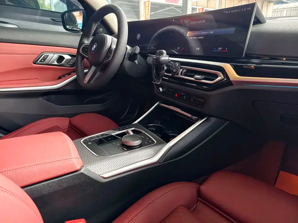 BMW 3 Series 2023 из CN, фото 2