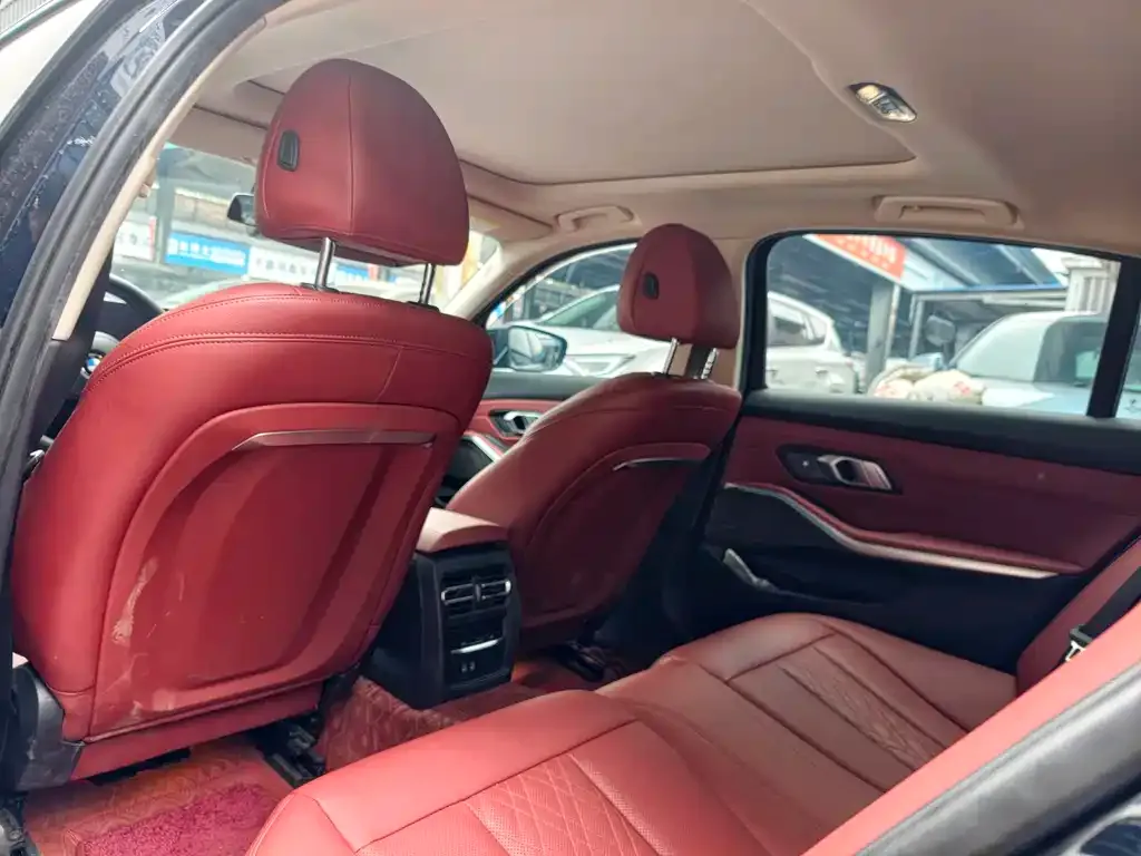BMW 3 Series 2023 из CN, фото 5