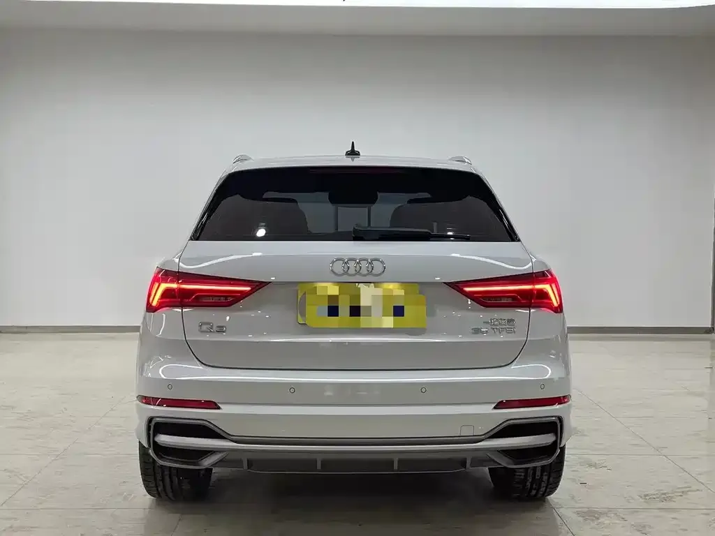 Audi Q3 2024 из CN, фото 5