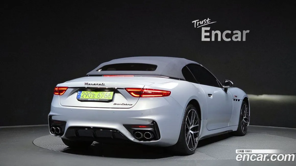 Maserati Gran Cabrio 2024 из KR, фото 3
