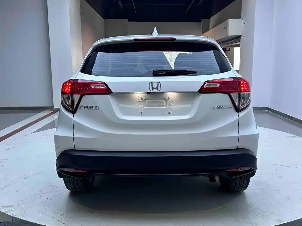 Honda Vezel — фото 6