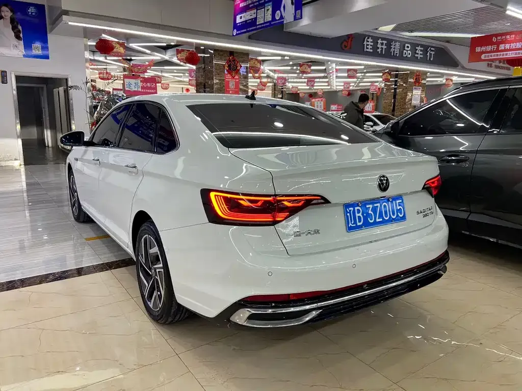 Volkswagen Sagitar 2022 из CN, фото 4
