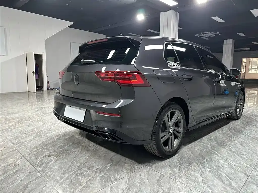 Volkswagen Golf 2021 из CN, фото 3