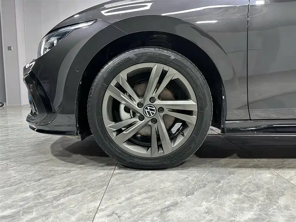 Volkswagen Golf 2021 из CN, фото 10