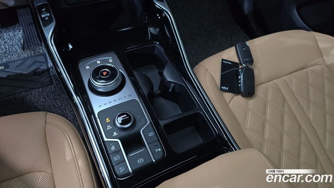 Kia Sorento — фото 9