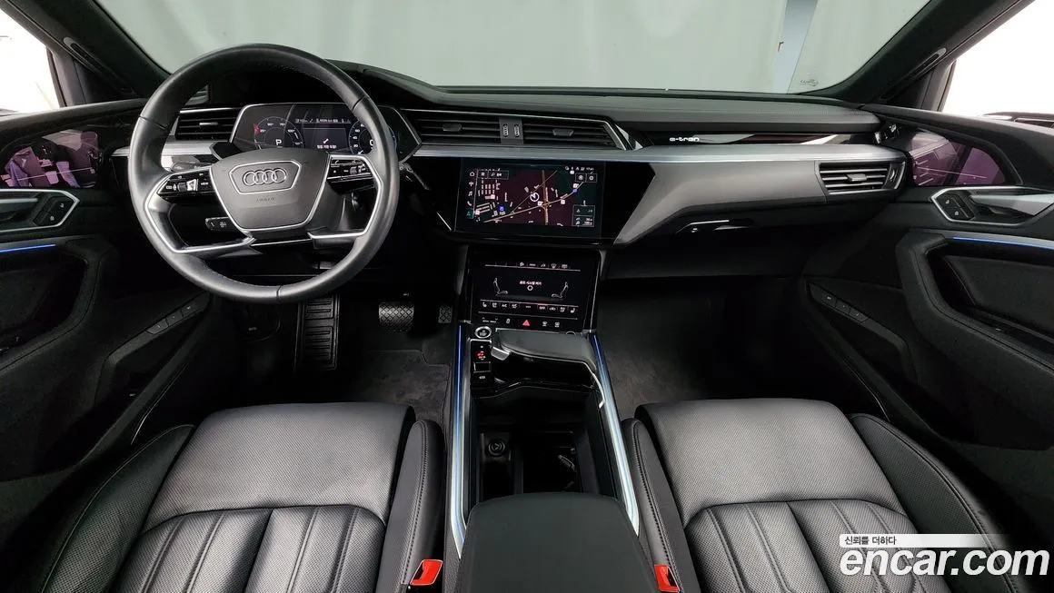 Audi e-tron 2022 из KR, фото 7