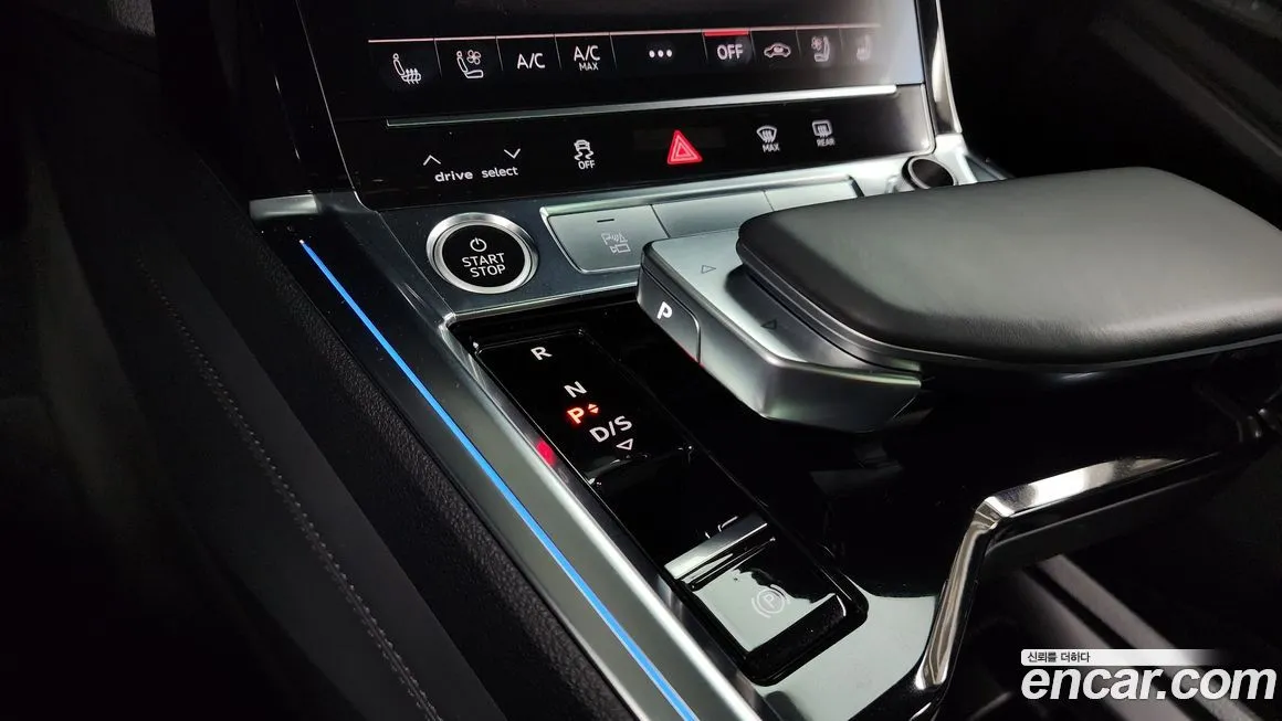 Audi e-tron 2022 из KR, фото 4