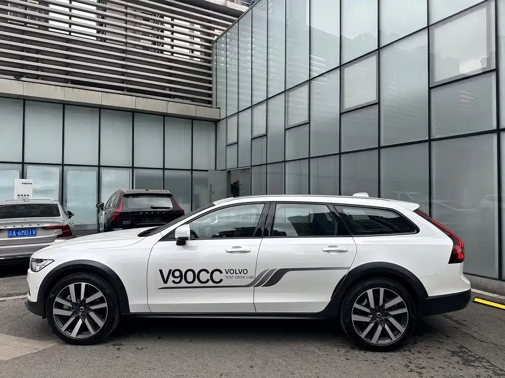 Volvo V90 — фото 3