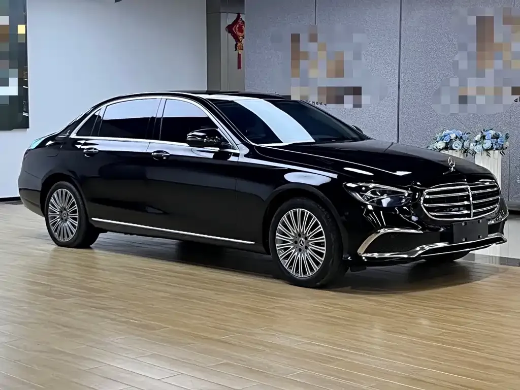 Mercedes-Benz E-Class 2023 из CN, фото 4