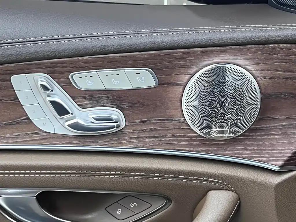 Mercedes-Benz E-Class 2023 из CN, фото 10