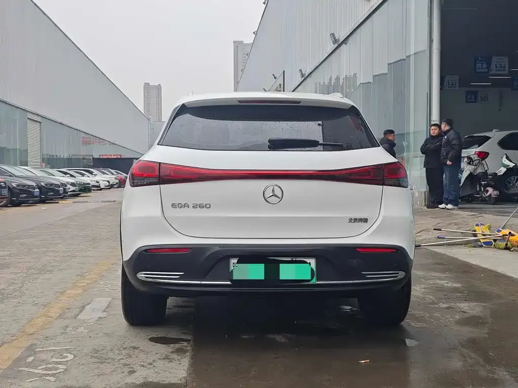Mercedes-Benz EQA 2023 из CN, фото 8