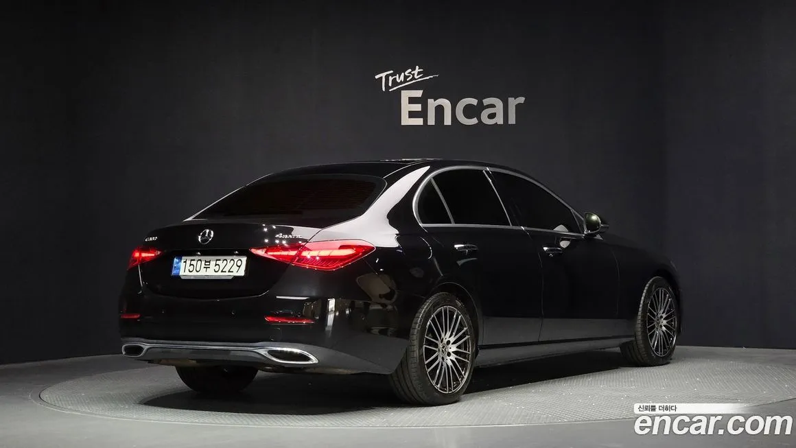 Mercedes-Benz C-Class 2022 из KR, фото 2