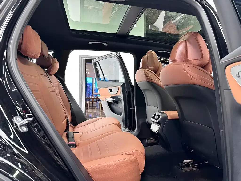 Mercedes-Benz GLC 2025 из CN, фото 4