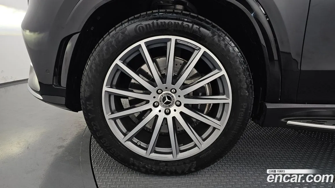 Mercedes-Benz GLS-Class 2023 из KR, фото 4