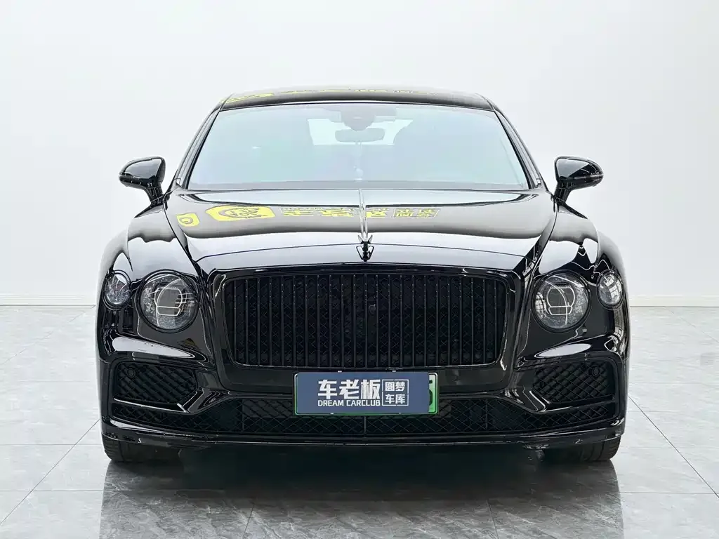 Bentley Flying Spur PHEV — фото 8
