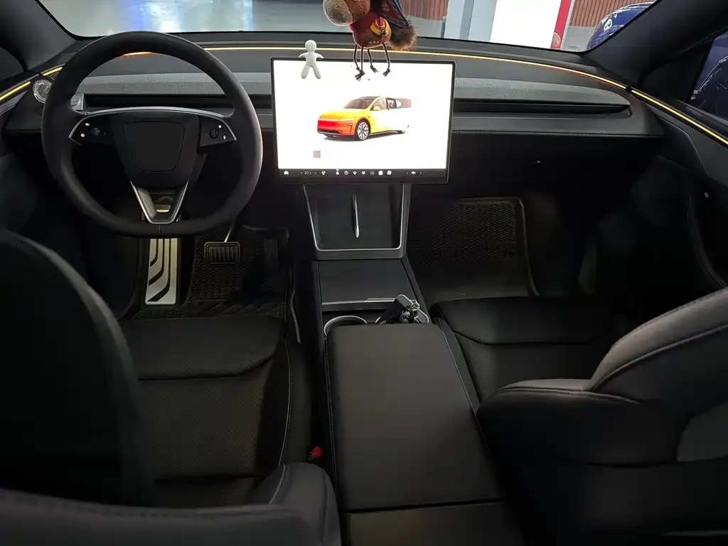Tesla Model Y 2025 из CN, фото 5