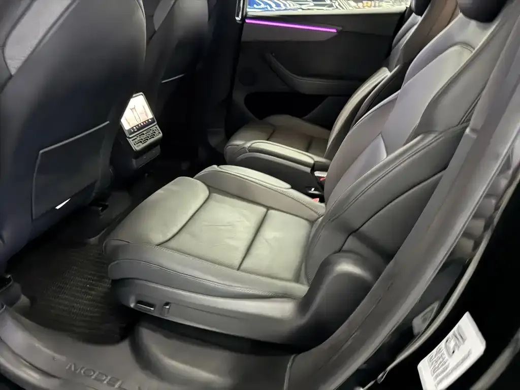 Tesla Model Y 2025 из CN, фото 3
