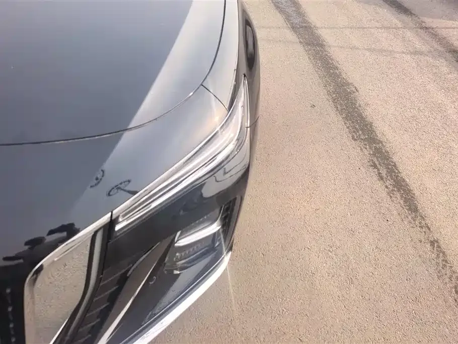 Hongqi H5 2025 из CN, фото 6