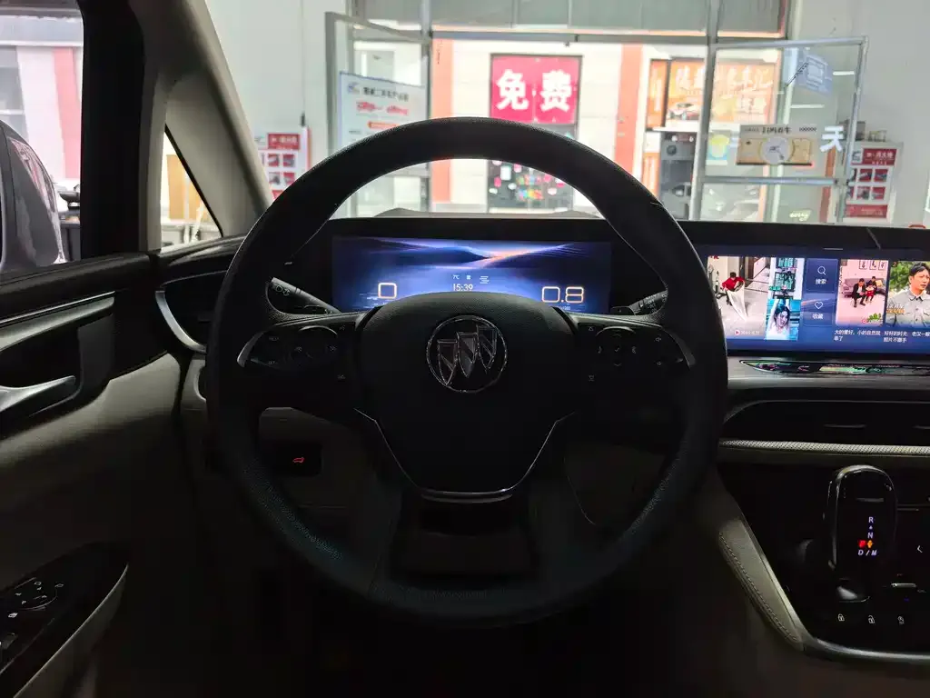 Buick GL8 2024 из CN, фото 9