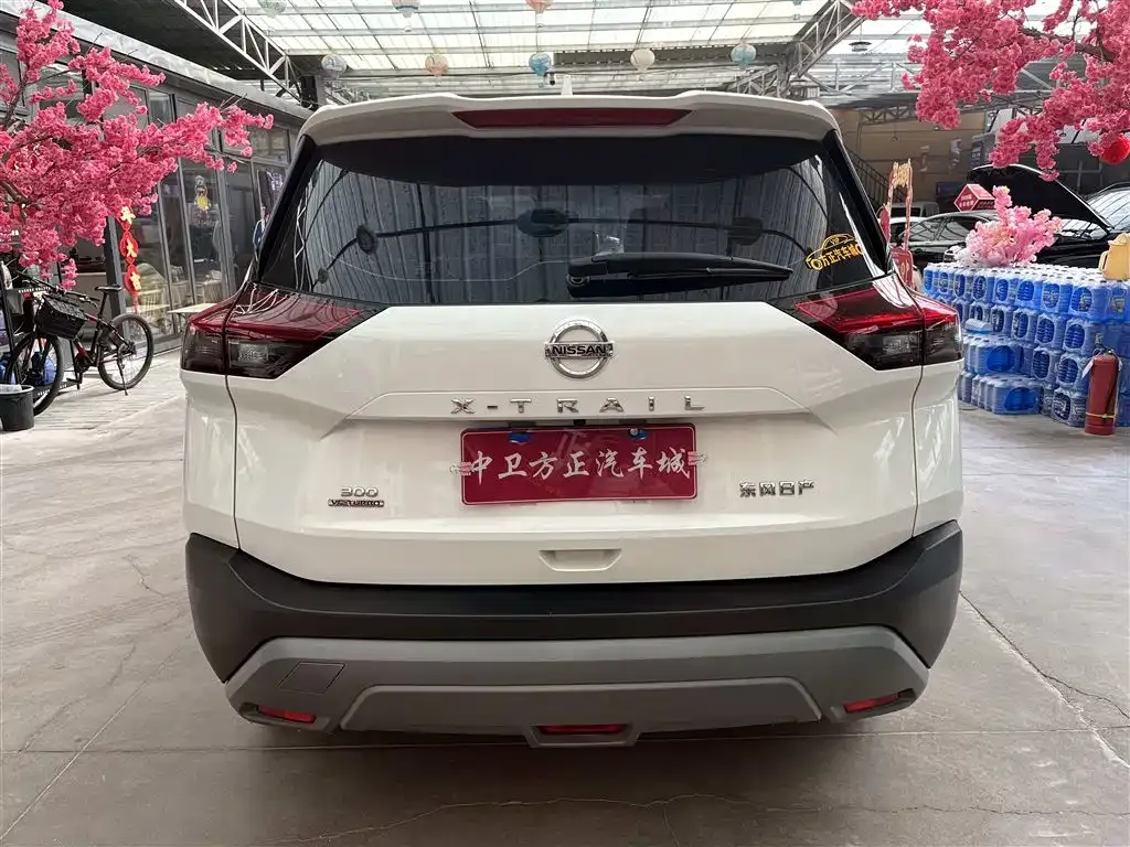 Nissan X-Trail 2023 из CN, фото 2