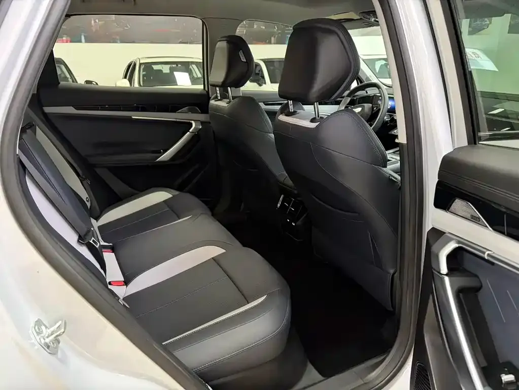 Geely Boyue L 2024 из CN, фото 8