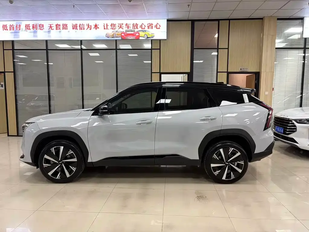 Geely Boyue L 2024 из CN, фото 4