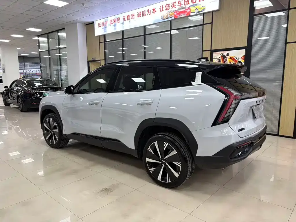 Geely Boyue L 2024 из CN, фото 6