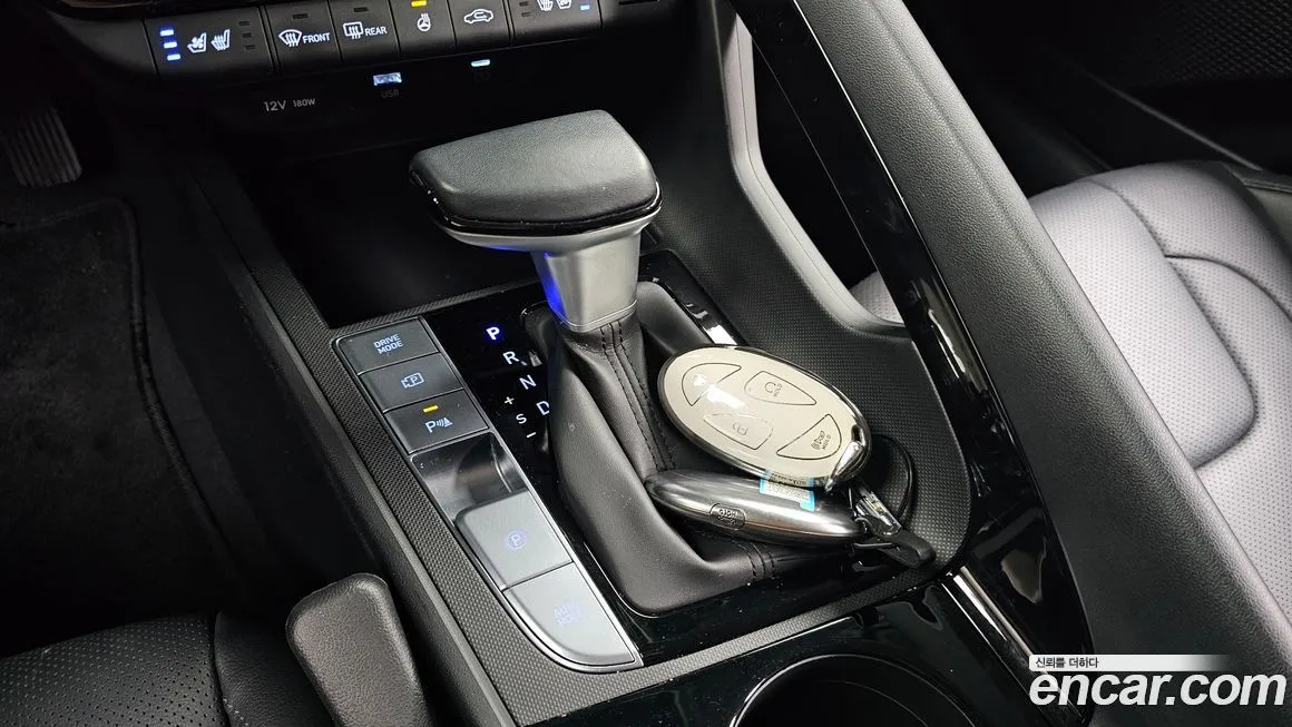 Hyundai AVANTE 2024 из KR, фото 3