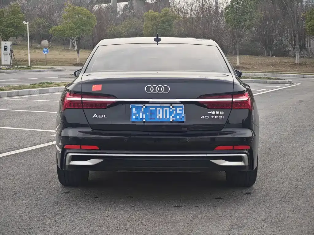 Audi A6L — фото 5