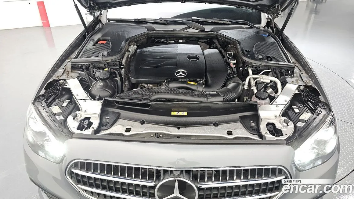 Mercedes-Benz E-Class 2021 из KR, фото 10
