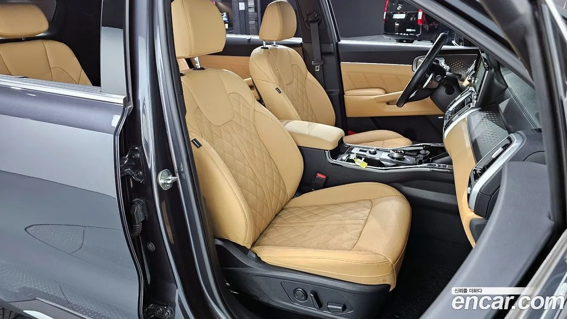 Kia Sorento — фото 10