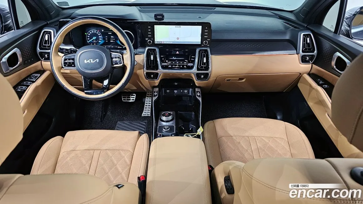 Kia Sorento — фото 6