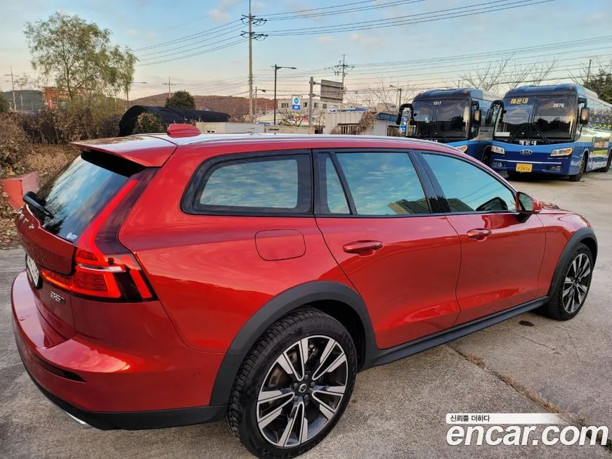 Volvo V60 2022 из KR, фото 7