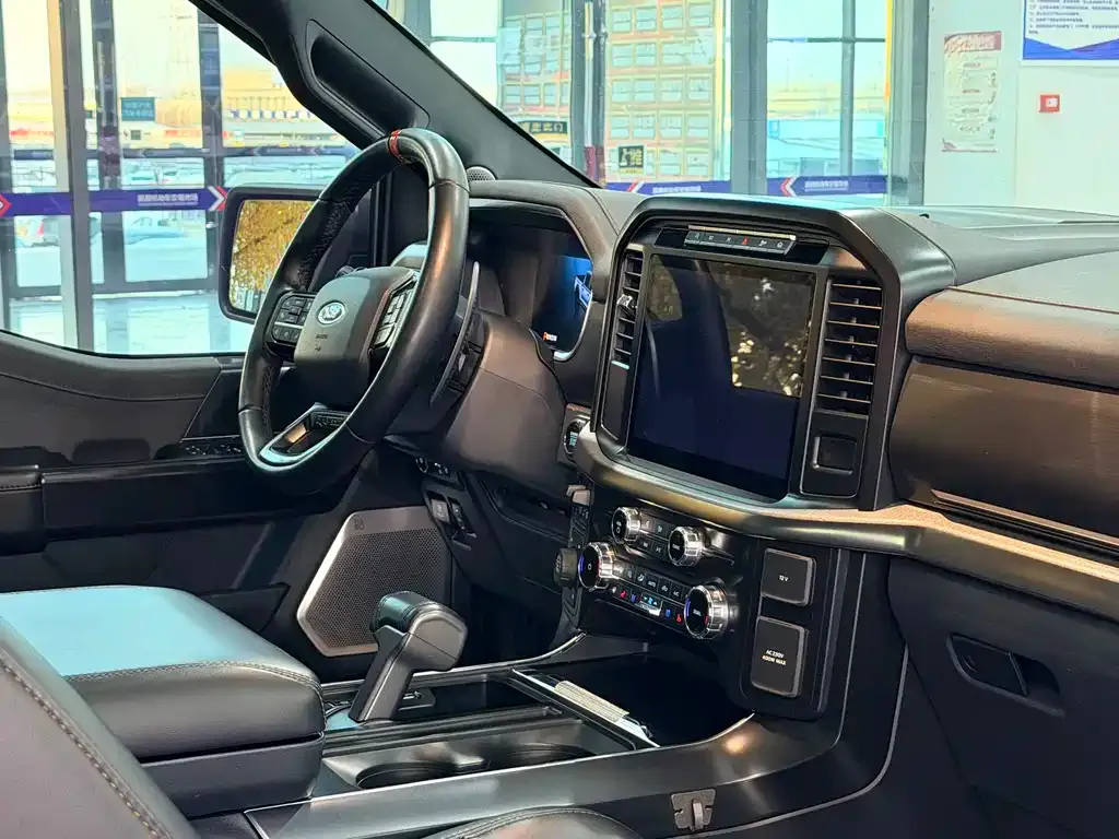 Ford F-150 Raptor 2023 из CN, фото 5