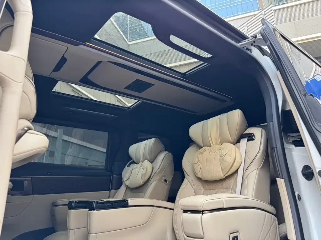 Toyota Vellfire 2024 из CN, фото 6